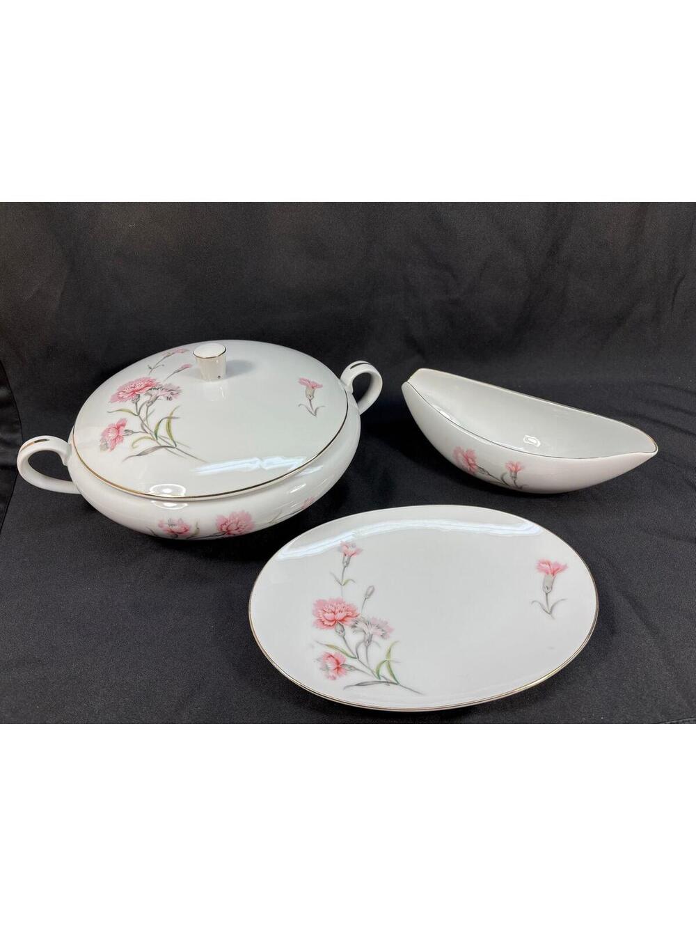 125 - Royal Court Carnation covered vegetable casserole dish, gravy boat & dish